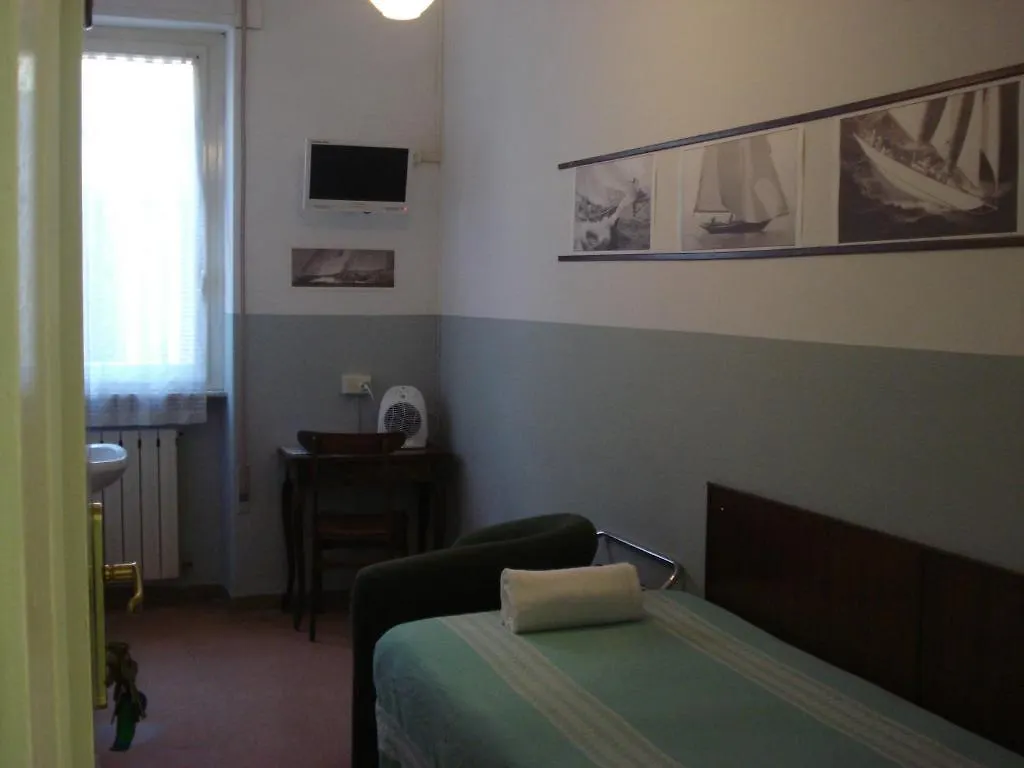 Hotel Ely Viareggio