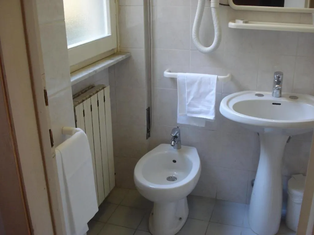 Hotel Ely Viareggio