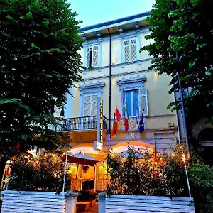 Tahiti *** Viareggio