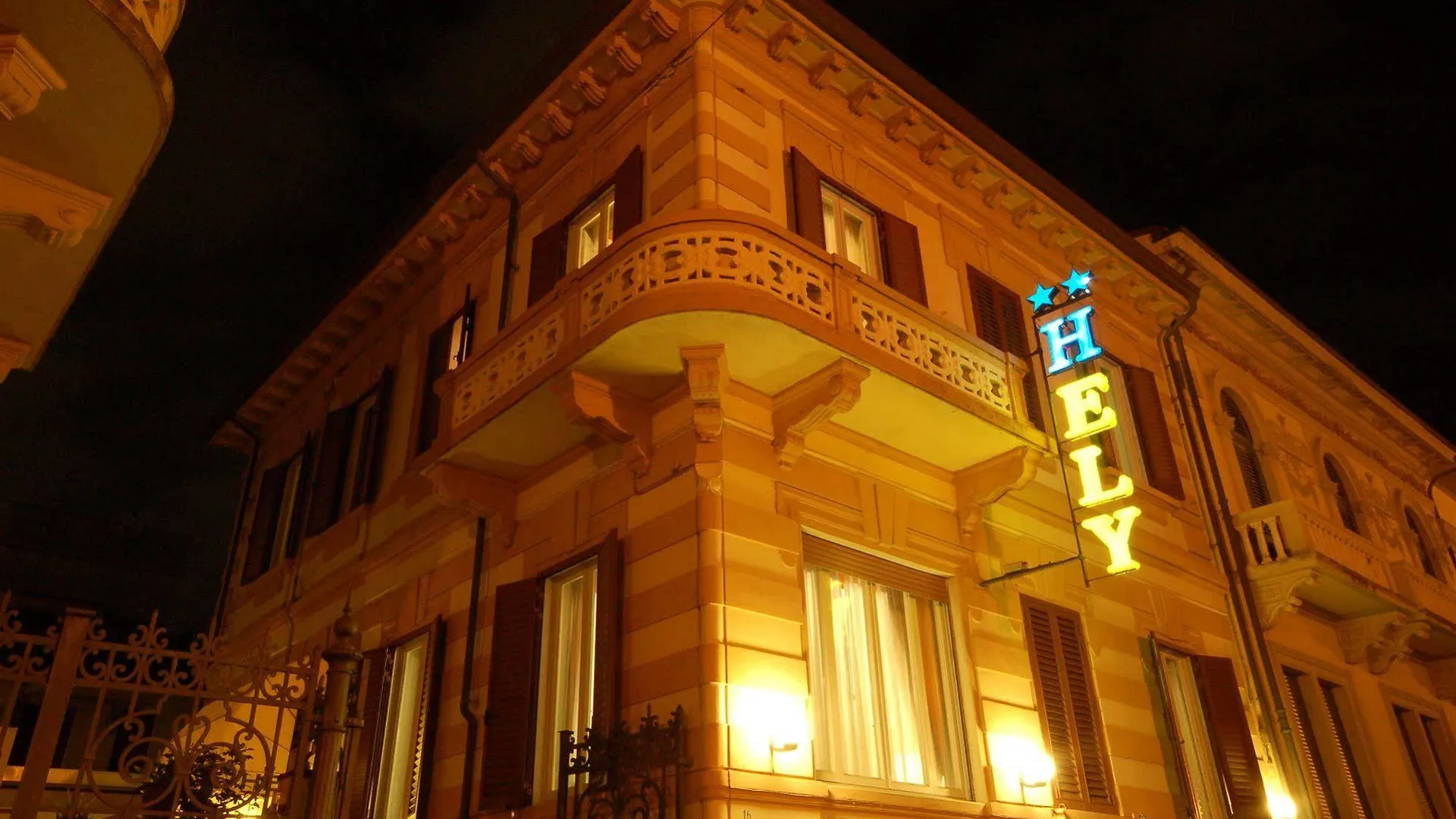 Hotel Ely Viareggio